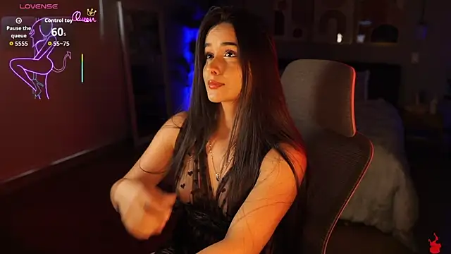 Snapshot of abigail_adamss chatting on June 21, 5:30 pm abigail adamss online show from June 21, 5:30 pm