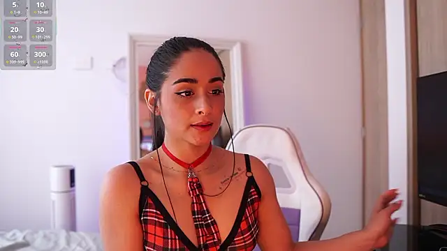 abigail adamss online show from February 24, 7:37 pm