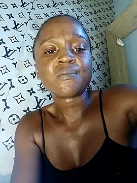 Snapshot of Crazybitchtheanalgoddess4 chatting on February 7, 4:37 pm Crazybitchtheanalgoddess4 online show from February 7, 4:37 pm