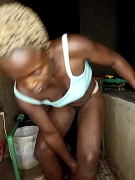 Snapshot of Crazybitchtheanalgoddess4 chatting on February 10, 5:14 am Crazybitchtheanalgoddess4 online show from February 10, 5:14 am