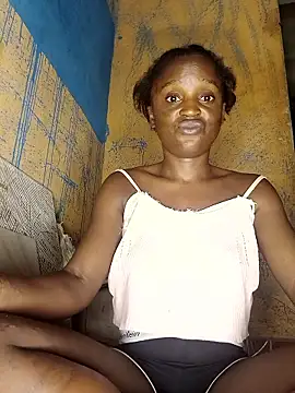 Snapshot of Crazybitchtheanalgoddess4 chatting on January 14, 12:36 am Crazybitchtheanalgoddess4 online show from January 14, 12:36 am