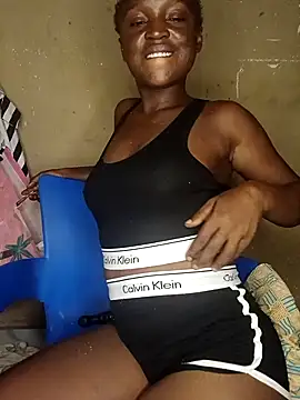 Snapshot of Crazybitchtheanalgoddess4 chatting on February 20, 8:47 pm Crazybitchtheanalgoddess4 online show from February 20, 8:47 pm