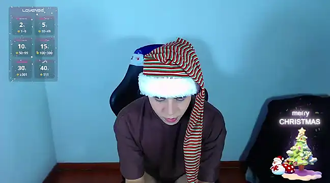 daniel hot online show from December 11, 12:33 am