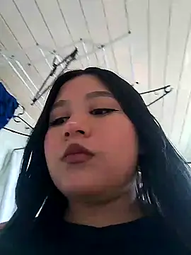 Snapshot of sharyl_24 chatting on February 28, 8:50 pm sharyl 24 online show from February 28, 8:50 pm