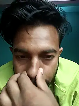 Snapshot of arafat_mia chatting on October 1, 10:57 pm arafat mia online show from October 1, 10:57 pm