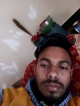 Snapshot of arafat_mia chatting on February 26, 3:46 am arafat mia online show from February 26, 3:46 am
