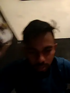 Snapshot of arafat_mia chatting on February 14, 12:19 am arafat mia online show from February 14, 12:19 am