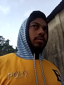 Snapshot of arafat_mia chatting on November 15, 12:14 am arafat mia online show from November 15, 12:14 am