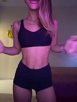 Carolinen online show from February 11, 5:35 pm