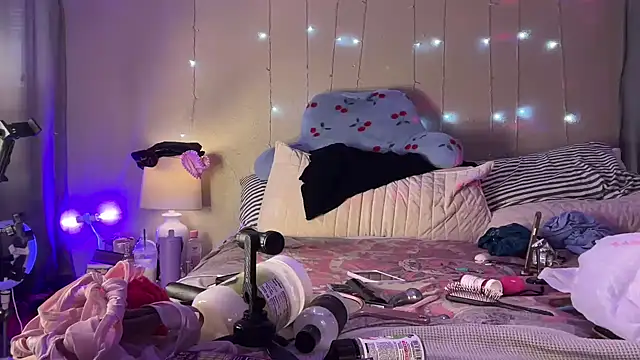 Dani Dragon69 online show from February 1, 9:24 pm