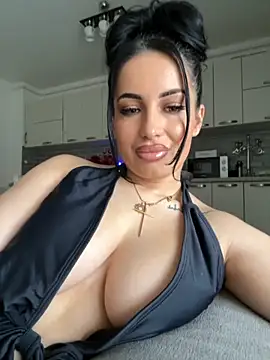 melissablack online show from December 3, 8:36 am