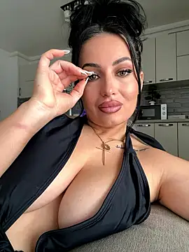 melissablack online show from January 14, 9:35 am