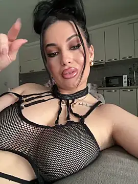 melissablack online show from March 26, 8:34 am