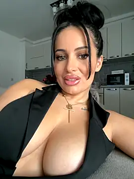 Snapshot of melissablack chatting on September 15, 10:59 am melissablack online show from September 15, 10:59 am