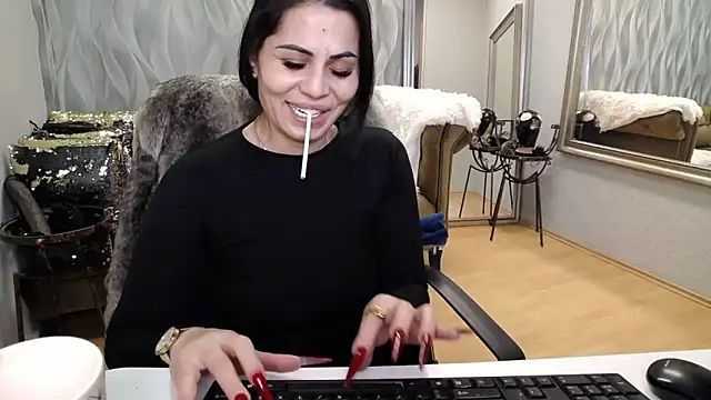 Sara Poison online show from February 5, 3:46 am