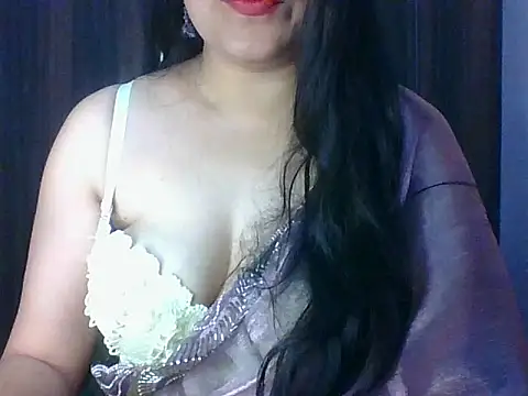 santurmom online show from June 24, 6:50 pm
