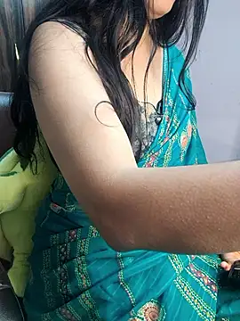 Snapshot of santurmom chatting on January 5, 5:27 pm santurmom online show from January 5, 5:27 pm