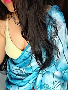 Snapshot of santurmom chatting on January 12, 5:31 pm santurmom online show from January 12, 5:31 pm