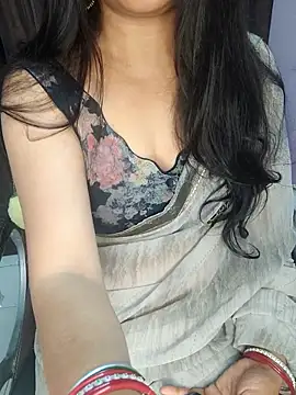 Snapshot of santurmom chatting on January 16, 5:28 pm santurmom online show from January 16, 5:28 pm