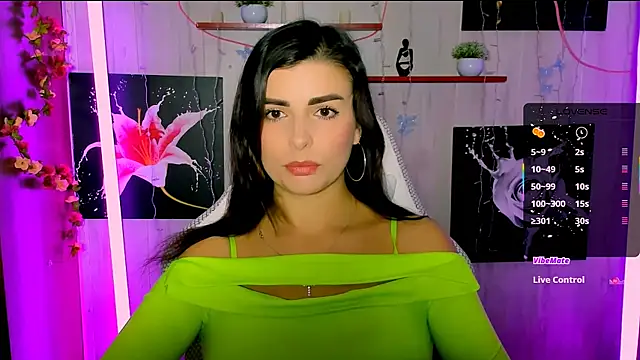 KayWuds online show from February 10, 8:02 am