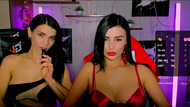 KayWuds online show from February 12, 5:23 pm