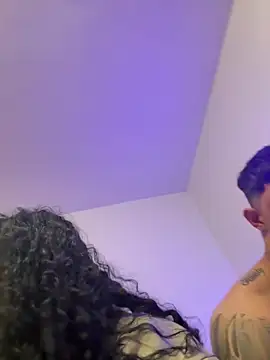 Snapshot of neverdd11 chatting on March 14, 11:27 am neverdd11 online show from March 14, 11:27 am