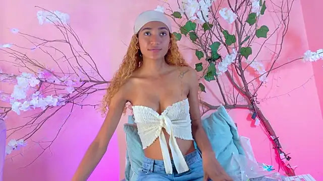 Charlotte Love10 online show from March 29, 8:54 pm