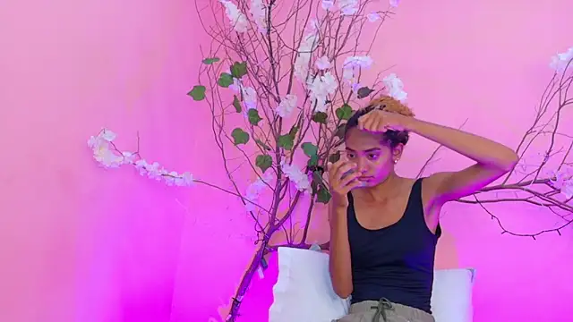 Charlotte Love10 online show from March 15, 11:39 am