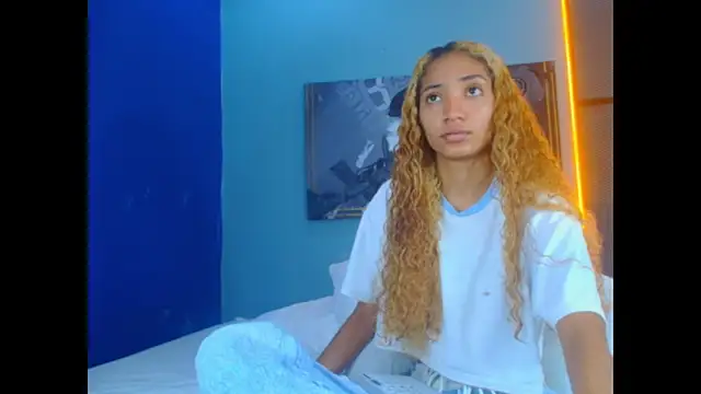 Charlotte Love10 online show from November 7, 11:48 am