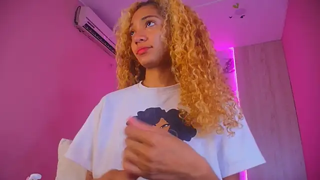 Charlotte Love10 online show from October 28, 12:26 pm