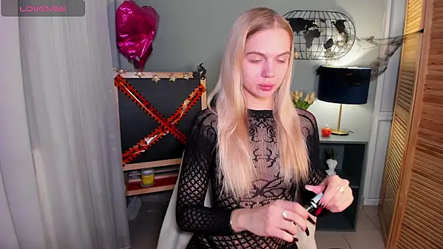 Aria69Stars online show from October 26, 3:45 pm