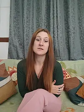 Snapshot of Khalee_si chatting on May 19, 8:05 pm Khalee si online show from May 19, 8:05 pm