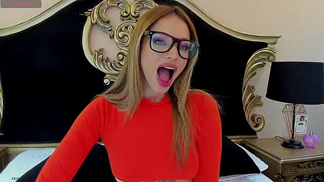 Snapshot of ambarsorachi chatting on September 26, 9:21 pm ambarsorachi online show from September 26, 9:21 pm