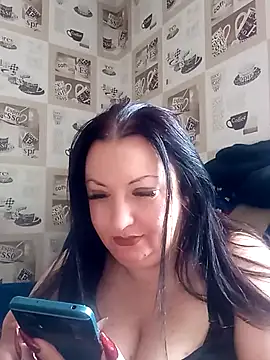 Snapshot of Veronica-Celie chatting on February 28, 9:36 am Veronica-Celie online show from February 28, 9:36 am