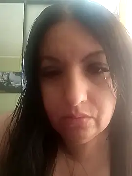Veronica-Celie online show from June 2, 9:31 am