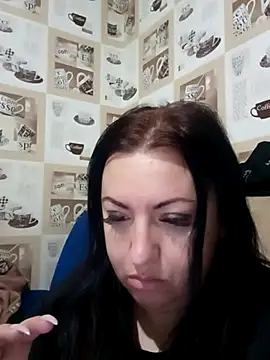 Snapshot of Veronica-Celie chatting on January 8, 4:54 pm Veronica-Celie online show from January 8, 4:54 pm