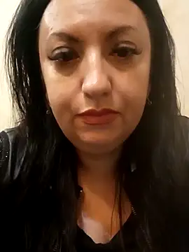 Veronica-Celie online show from June 3, 8:02 pm