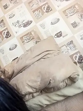 Veronica-Celie online show from March 12, 9:24 am