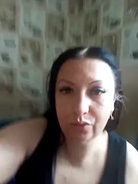 Veronica-Celie online show from April 13, 7:12 am