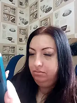 Snapshot of Veronica-Celie chatting on January 7, 10:33 am Veronica-Celie online show from January 7, 10:33 am