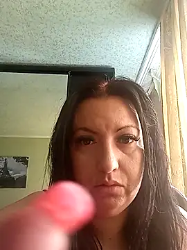 Snapshot of Veronica-Celie chatting on October 3, 6:48 am Veronica-Celie online show from October 3, 6:48 am