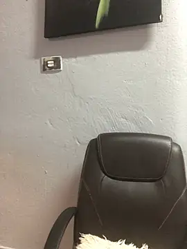 Pearl 00 online show from January 9, 12:12 pm