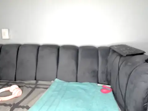 Pearl 00 online show from March 10, 9:24 am