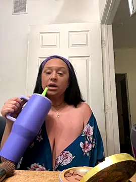 Snapshot of AlyssiaAmoreXO chatting on September 9, 4:16 pm AlyssiaAmoreXO online show from September 9, 4:16 pm