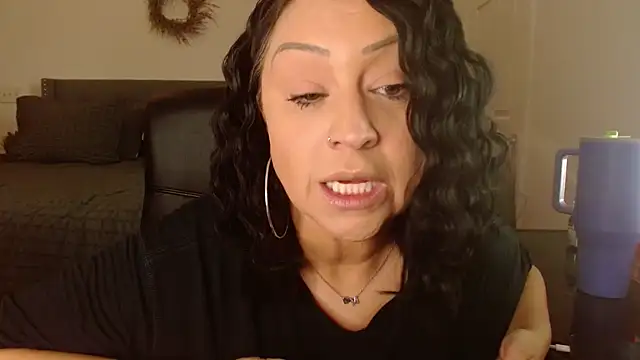 AlyssiaAmoreXO online show from November 4, 6:33 pm