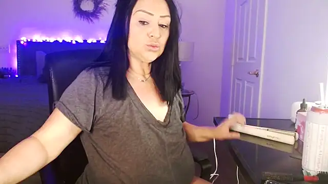 AlyssiaAmoreXO online show from March 23, 5:13 pm