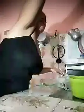 Snapshot of carolina_goez chatting on March 11, 6:52 pm carolina goez online show from March 11, 6:52 pm