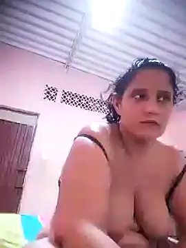 Snapshot of carolina_goez chatting on March 15, 11:28 pm carolina goez online show from March 15, 11:28 pm