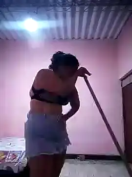 Snapshot of carolina_goez chatting on March 8, 7:09 pm carolina goez online show from March 8, 7:09 pm