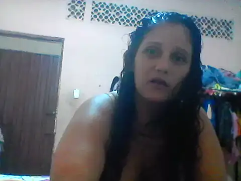 Snapshot of carolina_goez chatting on February 15, 7:17 pm carolina goez online show from February 15, 7:17 pm